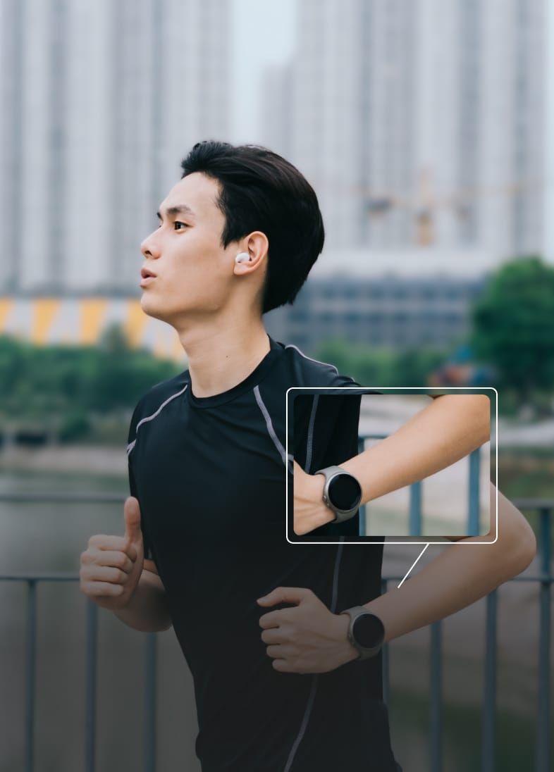 ランニングの相棒は、スマートウォッチだけ